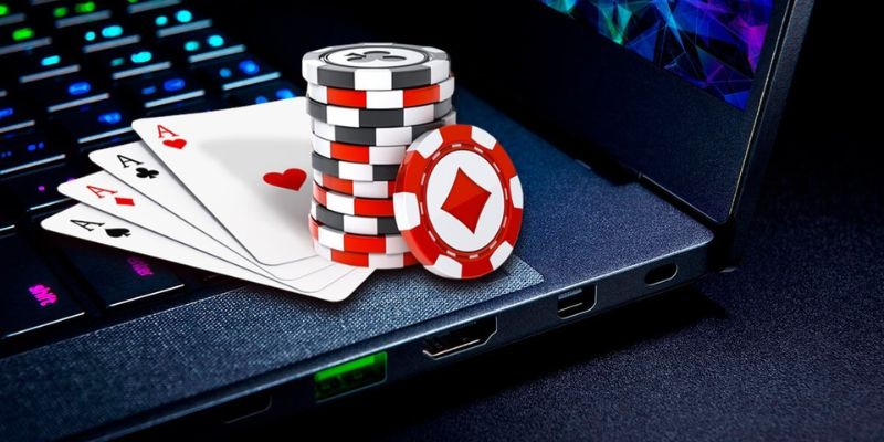 Bắt đầu ván chơi poker tại xin88