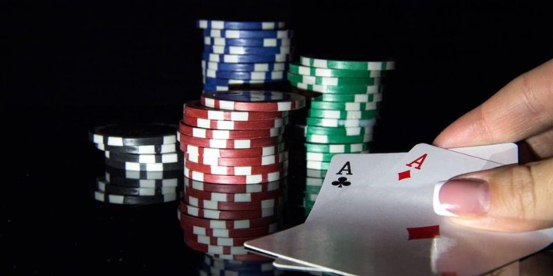 Luật chơi cơ bản của game Poker tại Xin88